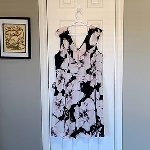Ricki's Floral Sleeveless V-neck Dress